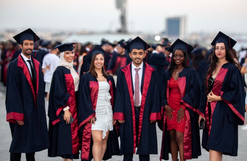 Best Online BBA Programs In Spain.jpg