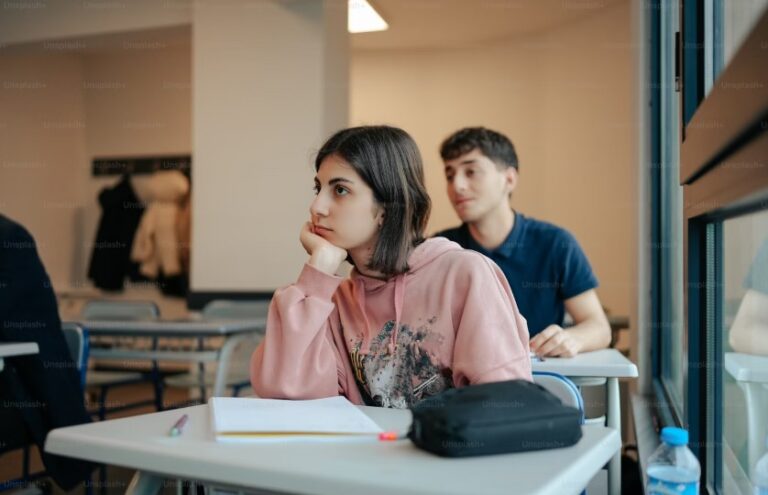 Best Online BBA Programs In USA For Indian Student.jpg